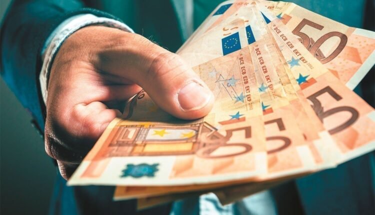 Δώρο-Χριστουγέννων-2025:-Θα-γίνει-νωρίτερα-φέτος-η-καταβολή-του