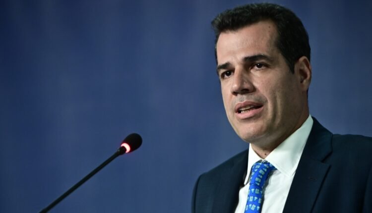 Θ.-Πλεύρης;-Εμπιστεύομαι-το-Λιμενικό-για-το-δυστύχημα-και-όχι-τους-διακινητές