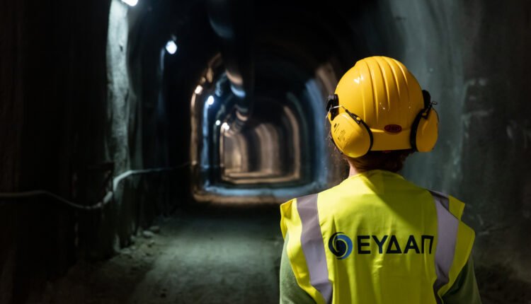 ΕΥΔΑΠ:-Επενδύσεις-σε-έργα-που-δίνουν-πνοή-στο-υδάτινο-μέλλον-της-Αττικής… γιατί-επενδύοντας-στο-νερό,-επενδύουμε-στο-μέλλον