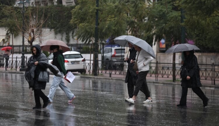 Κόκκινη-προειδοποίηση-και-μήνυμα-112-για-Αττική,-Αργολίδα,-Κορινθία,-Αρκαδία-και-Λακωνία