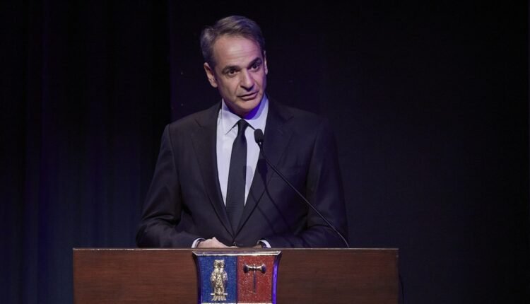Στην-εκδήλωση-για-τα-100-χρόνια-από-την-ίδρυση-του-Κολλεγίου-Αθηνών-ο-Κ.-Μητσοτάκης