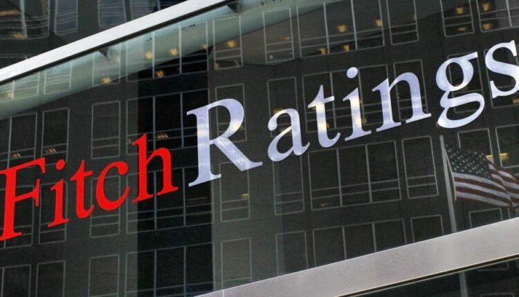 fitch:-Επιβεβαίωσε-το-αξιόχρεο-της-Ελλάδας-στη-βαθμίδα-bbb+-με-σταθερές-προοπτικές
